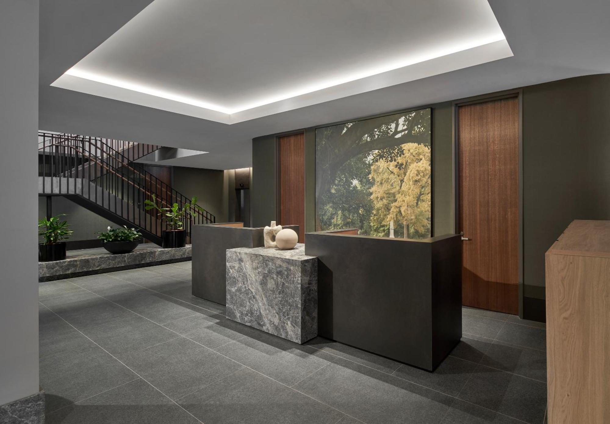 Отель Courtyard By Marriott Melbourne Flagstaff Gardens Экстерьер фото